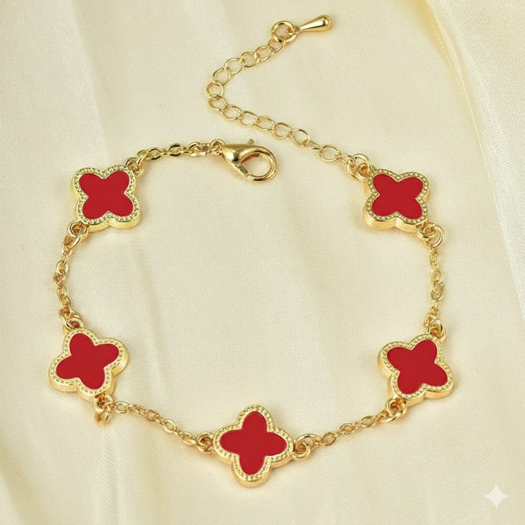 Trendy Clover Charm Bracelet for Women