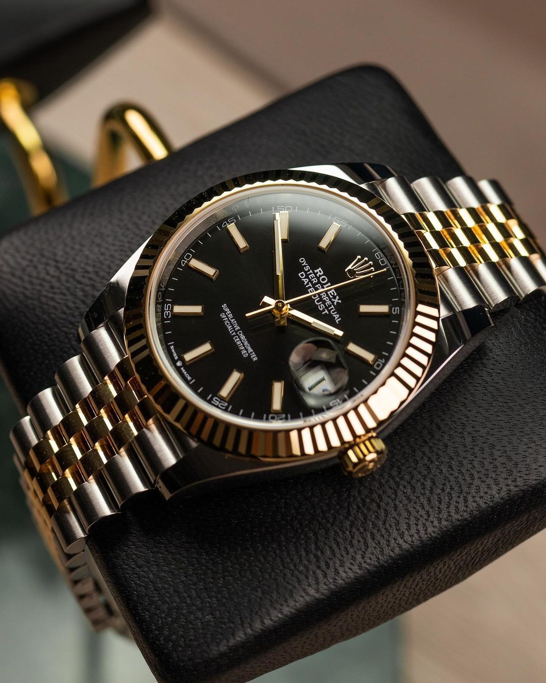 Rolex Datejust Two-Tone Gold & Silver Luxury Watch for Men | Black Dial Stainless Steel Wristwatch | Premium Business & Casual Timepiece