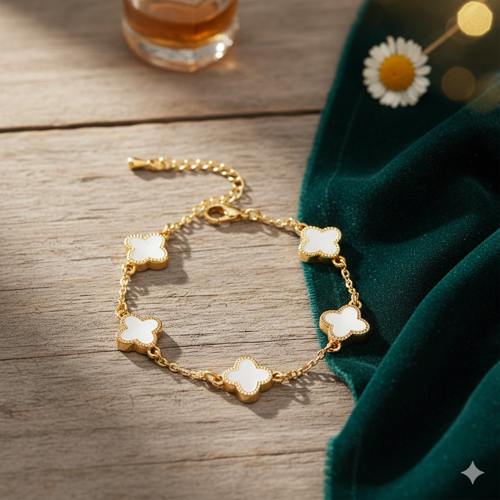 Trendy Clover Charm Bracelet for Women